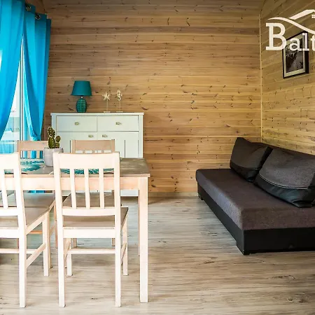 巴尔的克斯假日公园 度假居 *