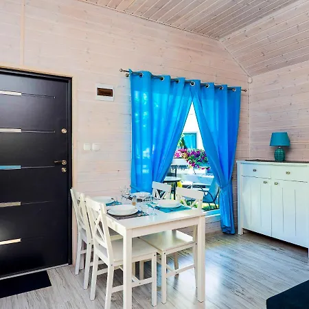 巴尔的克斯假日公园 *